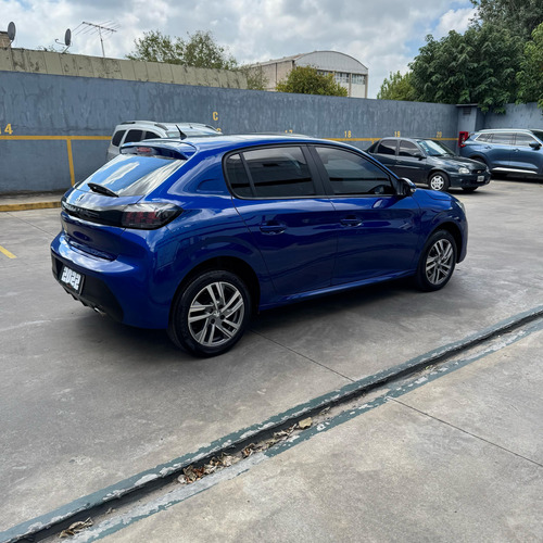 Peugeot 208 1.6l Allure Tiptronic