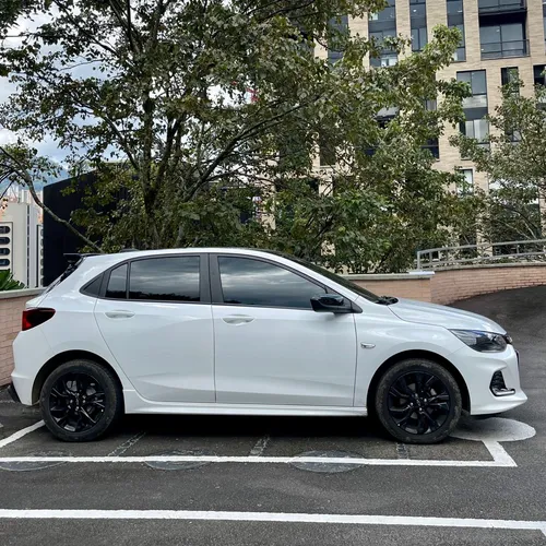 Chevrolet Onix 1.0T Rs Mt