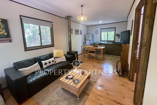 Casa En Parcela Con Tres Cabañas