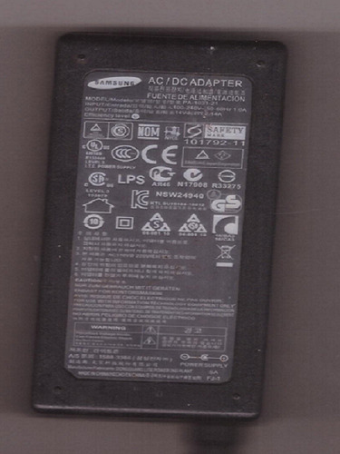 Adaptador Samsung 12v-1.25amp Pin En El Centro