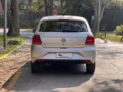 Imagen 10 de 15 de Volkswagen Gol Trendline