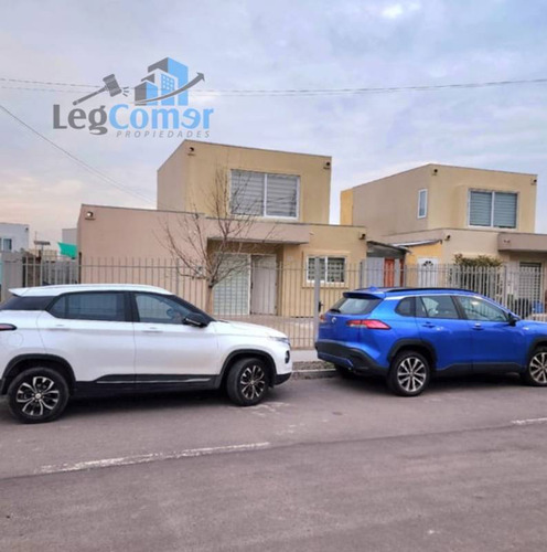 Se Vende 4.500uf Casa Mediterránea En Alto El Manzano,tiltil