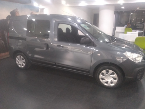 Imagen 7 de 25 de Renault Kangoo Confort 5 Asientos 1.6 Permuta Okm Financio J