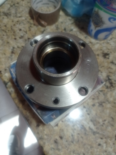 Mozo Delantero Lada Sin Rodamientos 2104/2105/2106/2107