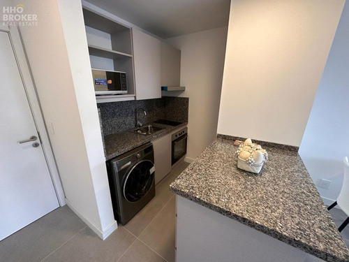Imagen 4 de 17 de Venta Depto. 1 Y Medio Dorm. En Edificio View, Aidy Grill, Punta Del Este.