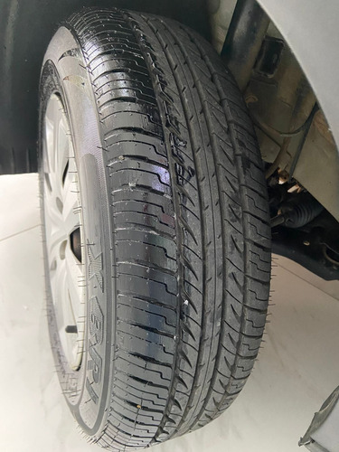 Volkswagen Saveiro 1.6 Startline Cab. Simples Total Flex 2p