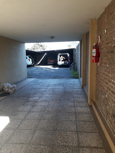 Imagen 13 de 13 de Departamento De 3 Amb Con Cochera Presidente Peron 900