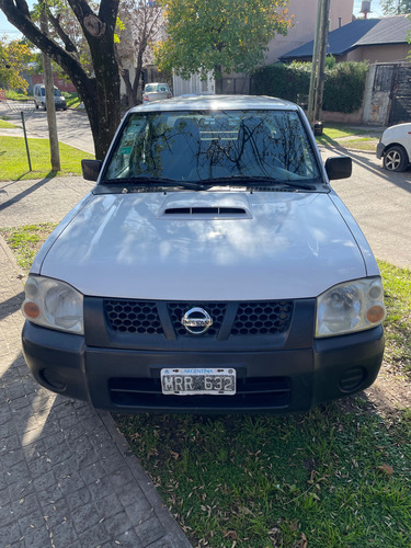Nissan NP300 2.5 Cabina Doble 133cv 4x2