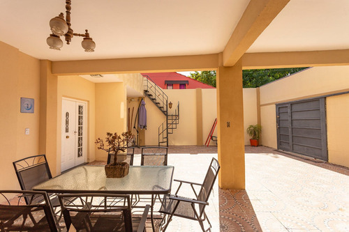Imagen 1 de 30 de Venta Ph 5 Ambientes, Patio Y Cochera - Caseros