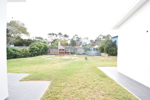 Imagen 25 de 27 de Casa En Venta Pinares Playa Mansa