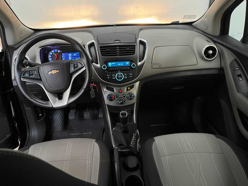 Imagen 20 de 24 de Chevrolet Tracker 2015 1.8 Ltz Fwd Mt 140cv