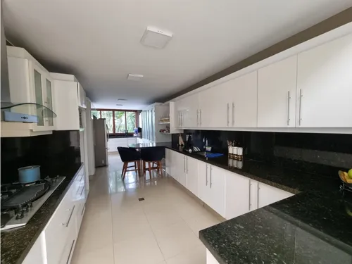 Venta Casa De 1.020mts2, En Arboleda, Oeste De Cali, 10604.a