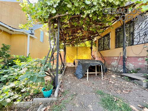 Casa En Venta De 6 Dorm. En Quilpué