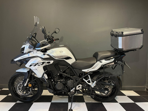 Benelli Trk 502 X No Morini 650 Cf Moto Qj Ktm Himalayan