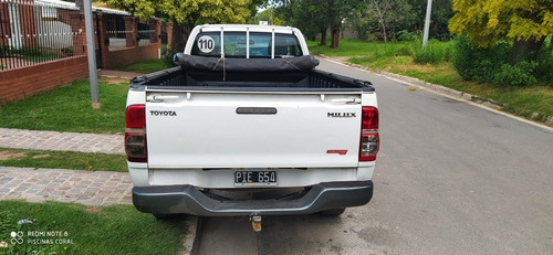 Toyota Hilux 2.5 Cs Dx Pack 120cv 4x2 - D3 2015