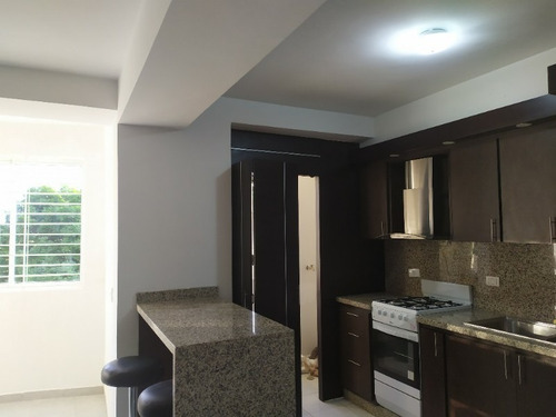 Imagen 12 de 15 de Apartamento En Res. Puerta Real, Lema-482