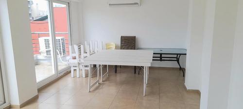 Imagen 25 de 30 de Villa Urquiza - Impecable Semipiso De 2 Amb Con Balcón Y Calefacción Central!!