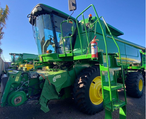 Colheitadeira John Deere Sts 9670 Ano 2013