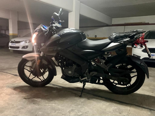 Bajaj Rouser Ns 200