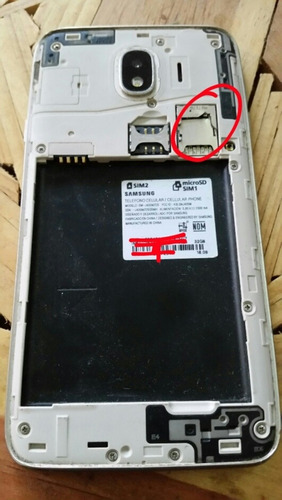 Samsung Galaxy J4 Sm-j400 (display Roto Piezas O Reparar)