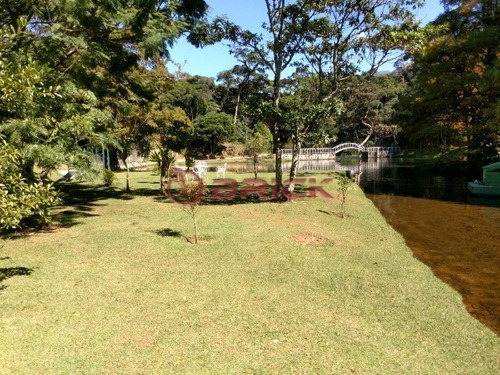 Imagem 1 de 18 de Ótimo Terreno Com 585 M² Em Condomínio No Comary. - Te00306 - 34751141