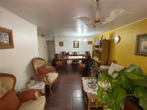 Casa En Venta,ñuñoa,maria Celeste,3 Dormitorios.