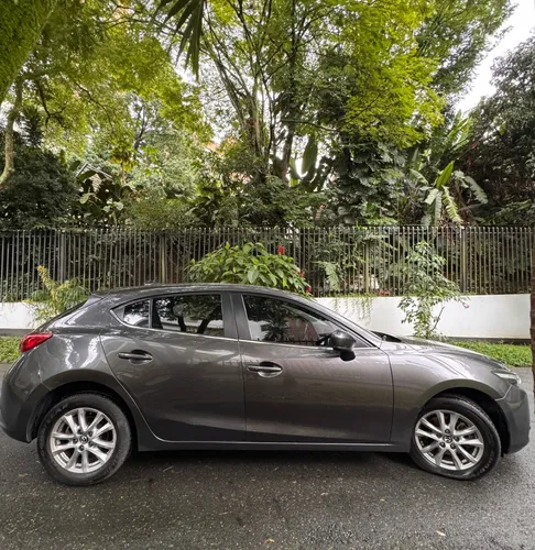 Mazda 3 2.0 Touring At