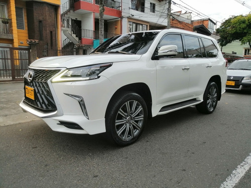 Lexus LX 5.7 570