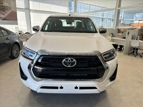 Toyota Hilux SRV LED 2.8 D-4D TBO DIESEL CD 4X4 AUT.