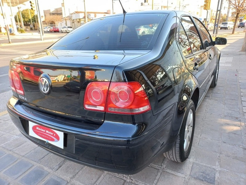 Imagen 5 de 11 de Volkswagen Bora 2012 2.0 Trendline 115cv