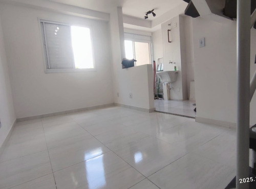 Apartamento, Cobertura Duplex Com 3 Quartos Sendo 1 Suíte E Área Externa Com Churrasqueira Privada, Jardim Ísis, Cotia - Sp