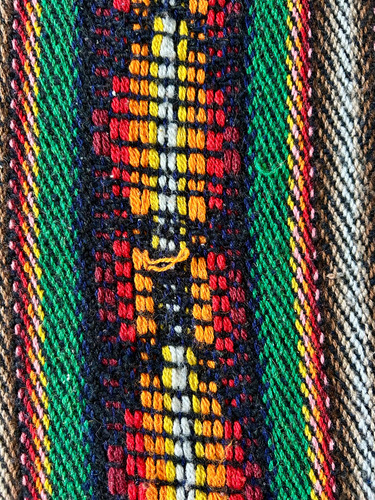 Manta 2 Plazas Tejida Cubre Cama Tejido Multicolor Colorido Guardas (Usado)