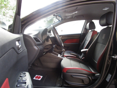 Imagen 10 de 15 de Hyundai Accent 5p Gls 1.6l,ta,a/ac.aut.,ve,piel,ra17