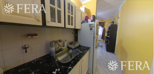 Imagen 4 de 14 de Venta De Departamento Tipo Casa Ph De 4 Ambientes Con Patio Y Parrilla En Sarandi (27289)