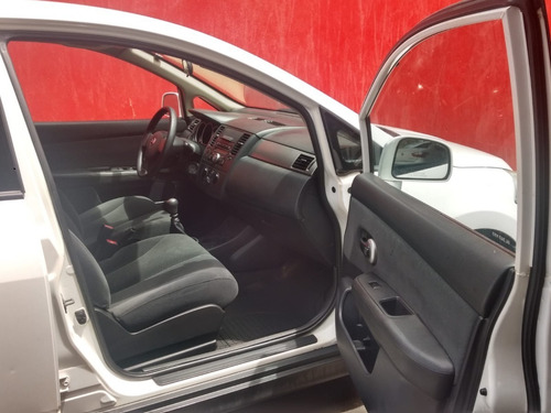 Nissan Tida 1.8 Flex - 10/11