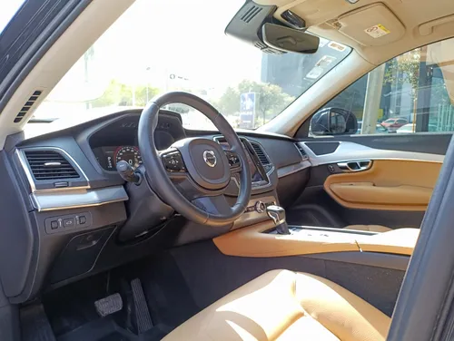 Volvo XC90 2.0 T6 Kinetic Awd At