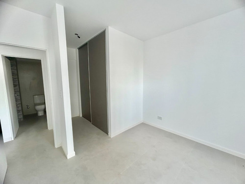 Impecable Dpto 2 Amb. Caseros Centro A Estrenar