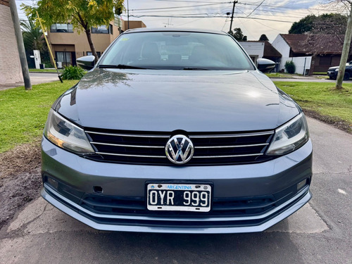 Volkswagen Vento 2.5 Advance Plus 170cv Tiptronic