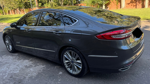 Ford Mondeo Vignale Hibrido