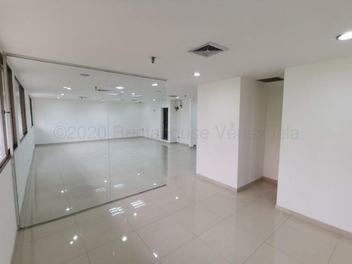 Se Vende Oficina En Los Dos Caminos