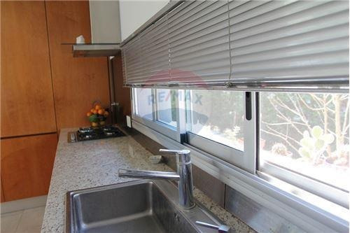 Casa En Venta En Lomas De City Bell