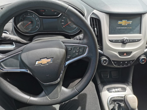 Imagen 12 de 12 de Cruze 2018 Estandar