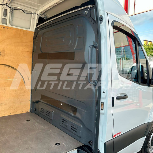 Mercedes-Benz Sprinter 2.2 CDI DIESEL FURGÃO 416 TA LONGO MANUAL