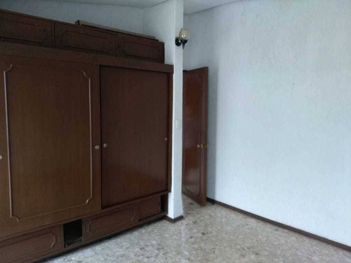 Imagen 23 de 30 de Venta De Amplisima Casa Residencial Toluca, Estado De México
