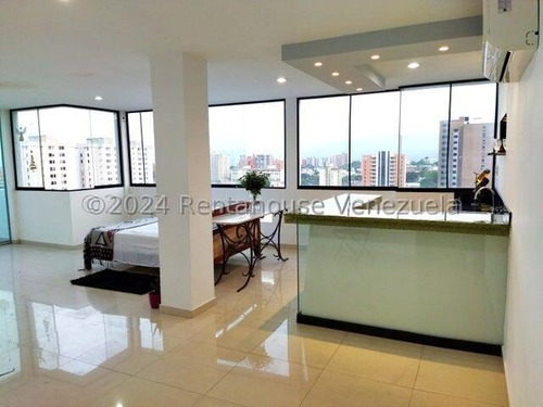 Mayra Lara Rah Tiene A Tu Deposición Este Hermoso Apartamento Tipo Estudio Monoambiente, Con Espectacular Vista Al Este De La Ciudad, Planta Eléctrica, Cocina Equipada Y Semiamoblado