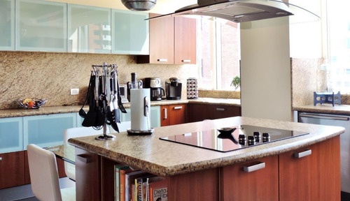 Imagen 8 de 19 de Espectacular Penthouse Amueblado De 3 Habs + Estudio En Alquiler En Zona 14