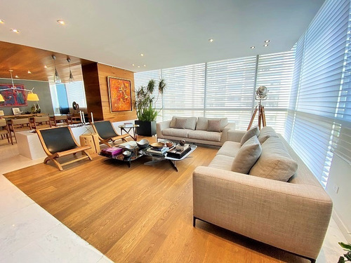 Imagen 5 de 14 de Espectacular Departamento Con Diseño De Lujo En Vidalta