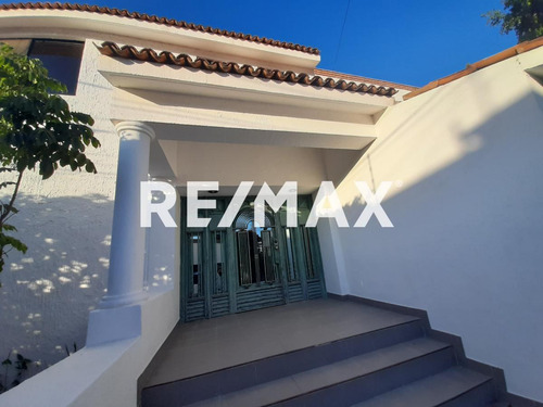 Casa En Condominio En Venta Colinas Del Parque