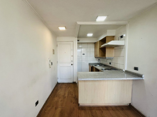 Oportunidad: Se Vende Departamento Metro Santa Ana + Bodega