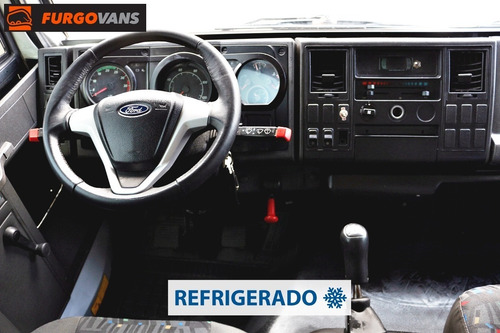 Imagem 5 de 14 de Ford Cargo 712 2009 Baú Isolamento Refrigerado -5ºc (2d20)